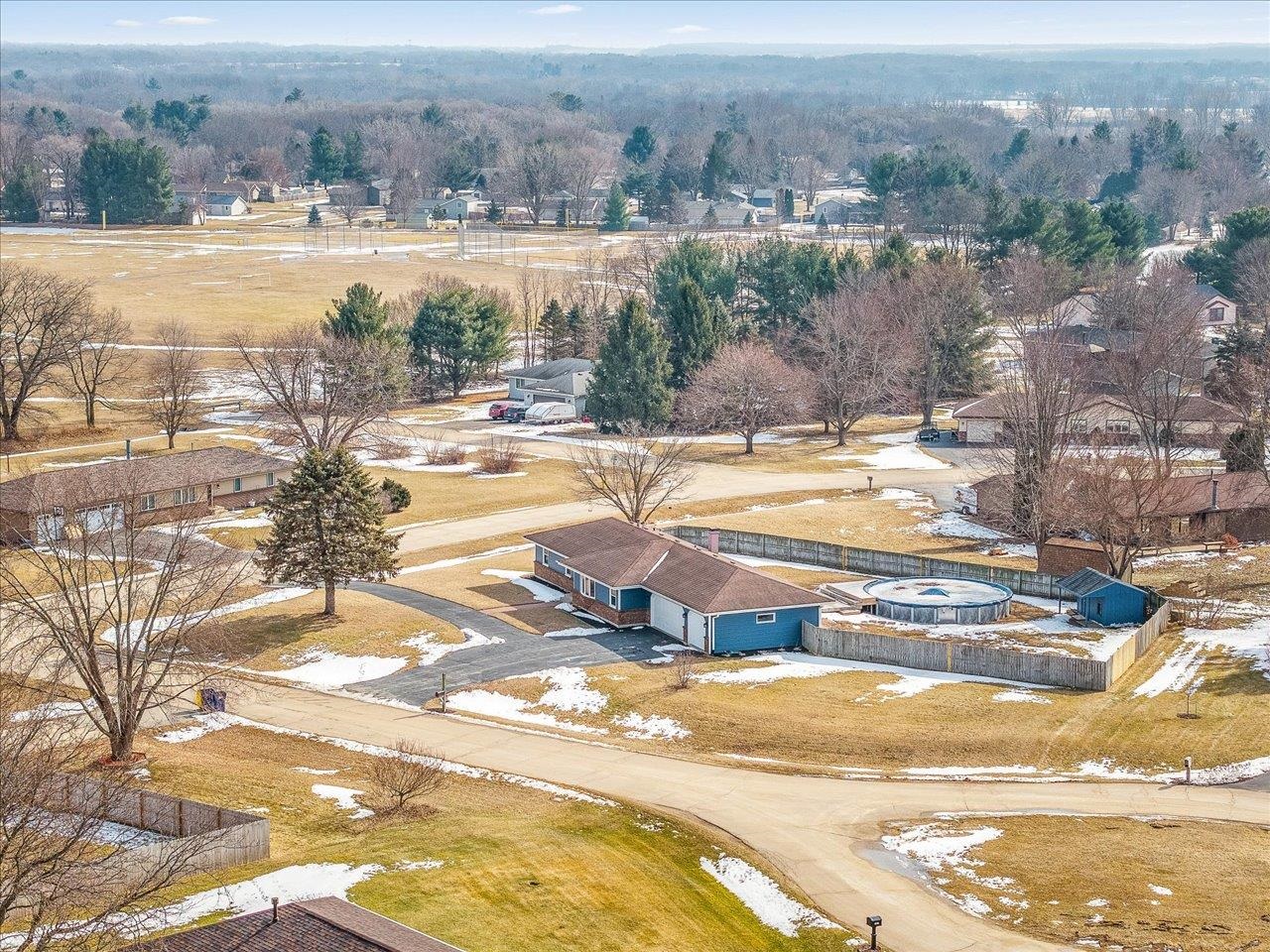 4361 Pfister Lane Roscoe, IL 61073 - Photo 38 of 41