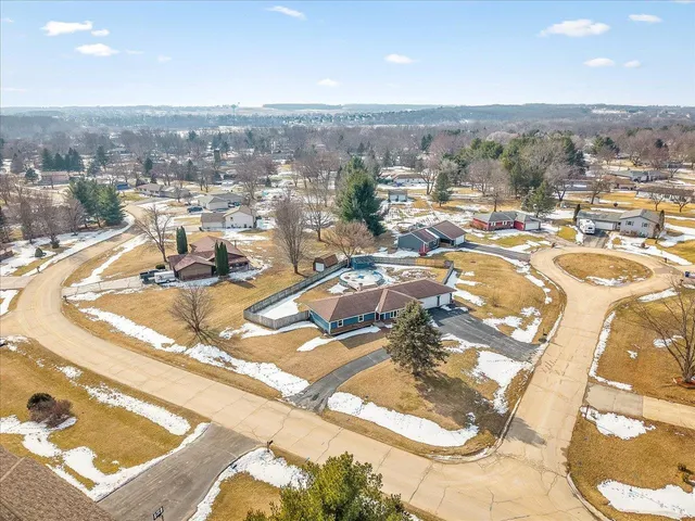 $314,900 | 4361 Pfister Lane, Roscoe, IL 61073