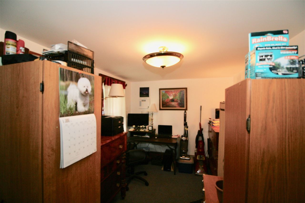 730 River Road New Haven, VT 05472 - Photo 15 of 32
