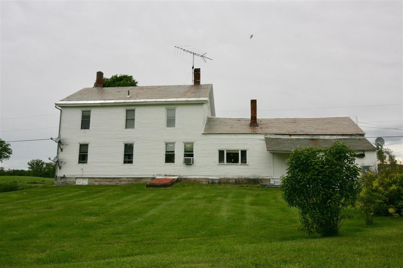 730 River Road New Haven, VT 05472 - Photo 3 of 32