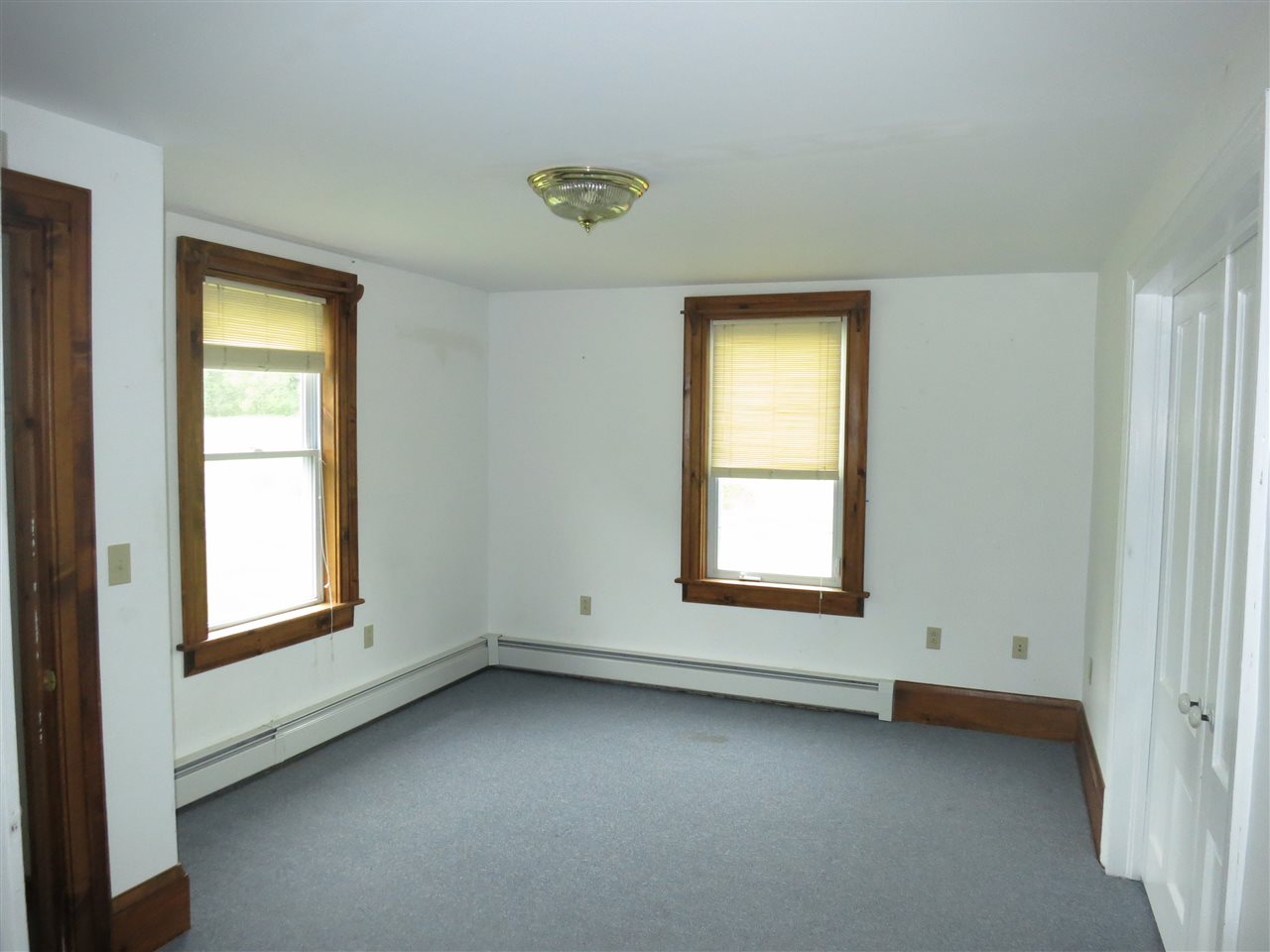 730 River Road New Haven, VT 05472 - Photo 30 of 32