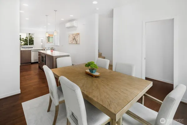 $860,000 | 15788 Northeast 14th Alley, Bellevue, WA 98008