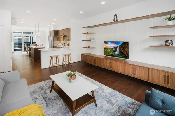 $860,000 | 15788 Northeast 14th Alley, Bellevue, WA 98008