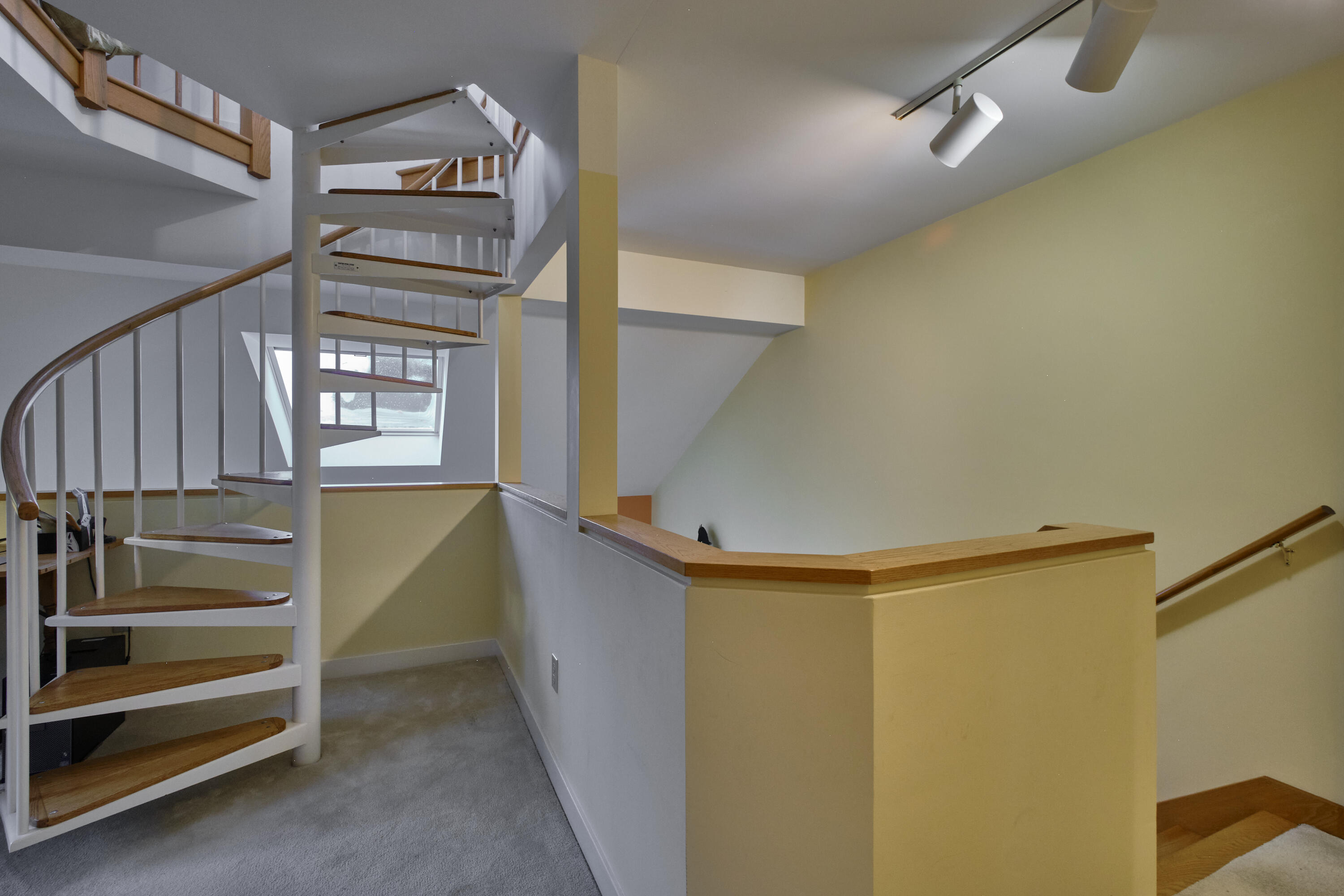 51 Samoset Road, Unit 15 Rockland, ME 04841 - Photo 40 of 72 40- 51 Samoset Road - Rockland -63- JAC