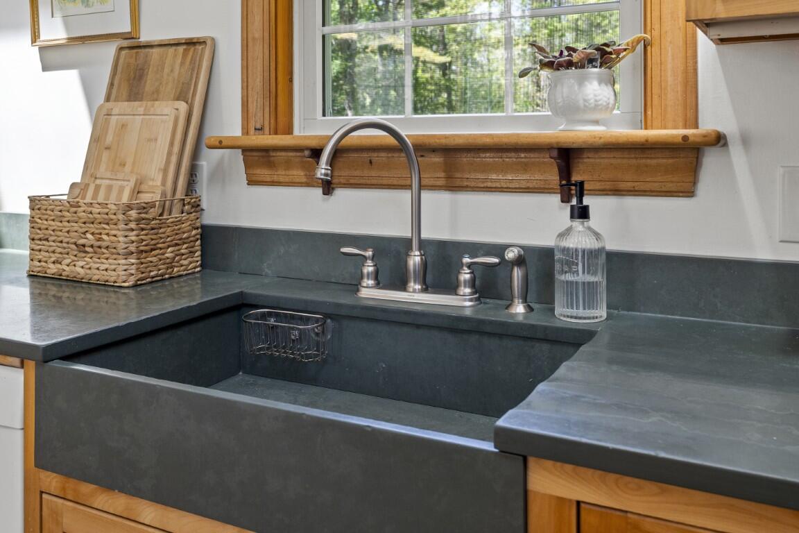 416 River Road Edgecomb, ME 04556 - Photo 17 of 80 River Road (17)
