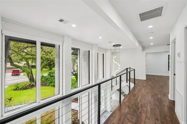 $950,000 | 4392 Brandywine Drive, Sarasota, FL 34241