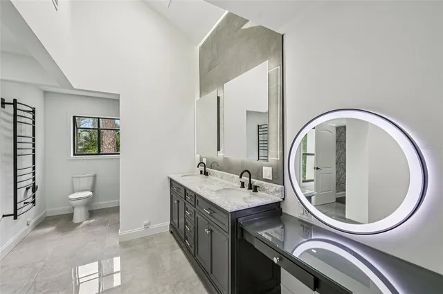 $950,000 | 4392 Brandywine Drive, Sarasota, FL 34241