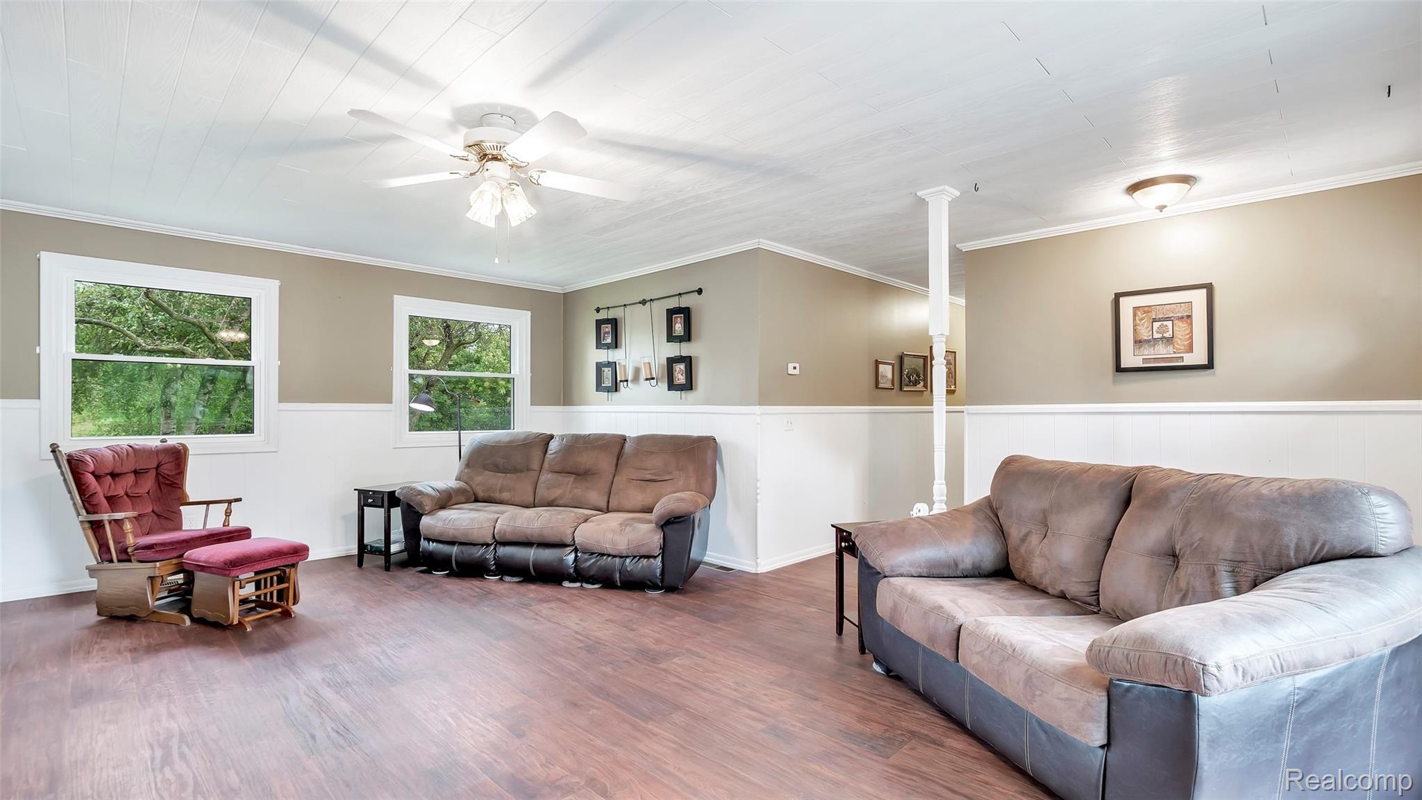 9165 Gd Blanc Road Gaines, MI 48436 - Photo 17 of 46 9165-Grand-Blanc-Rd-Gaines-MI-48436-windowstill-21.jpg