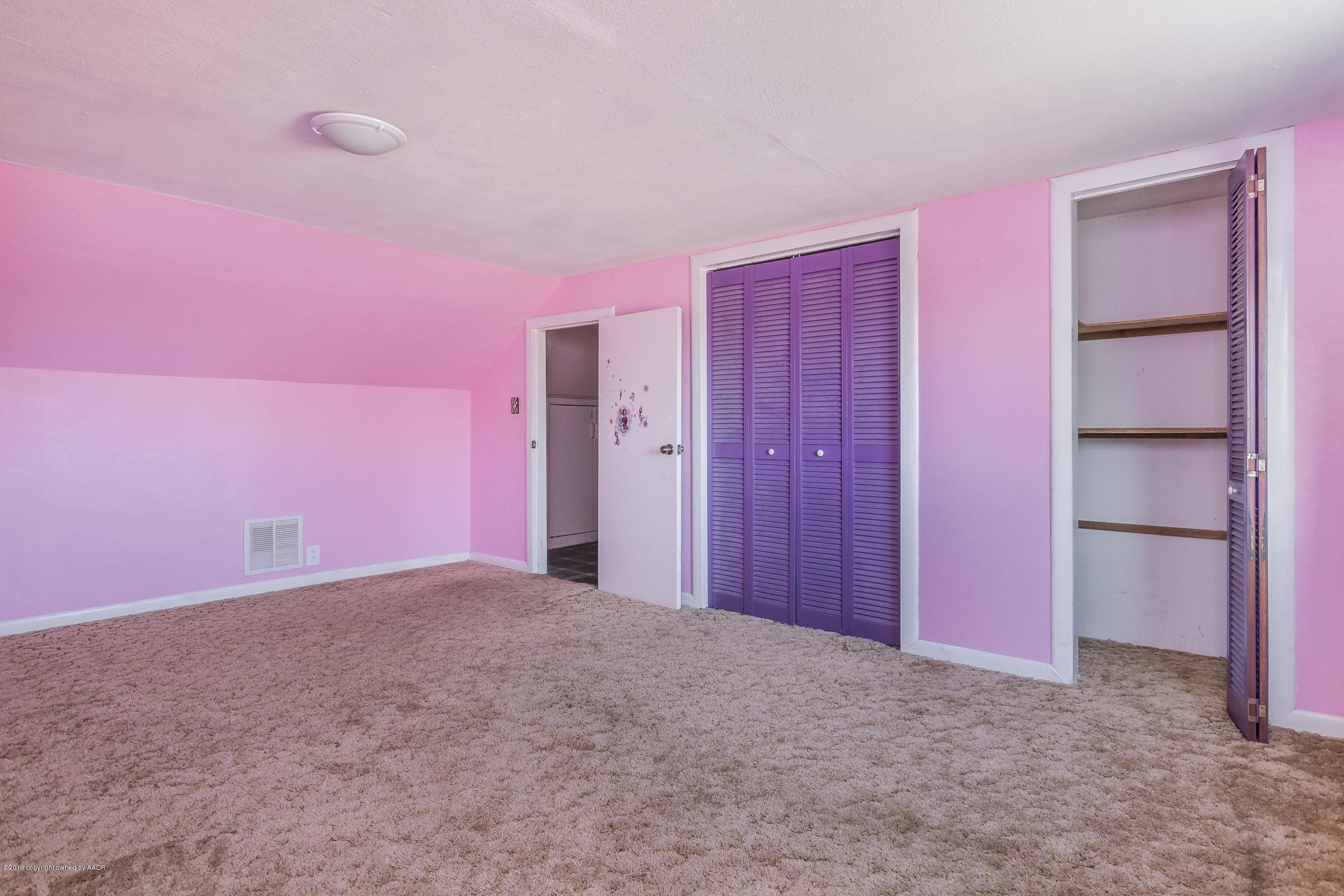 1006 South Ridgeland Avenue Fritch, TX 79036 - Photo 16 of 18 016_5th Bedroom