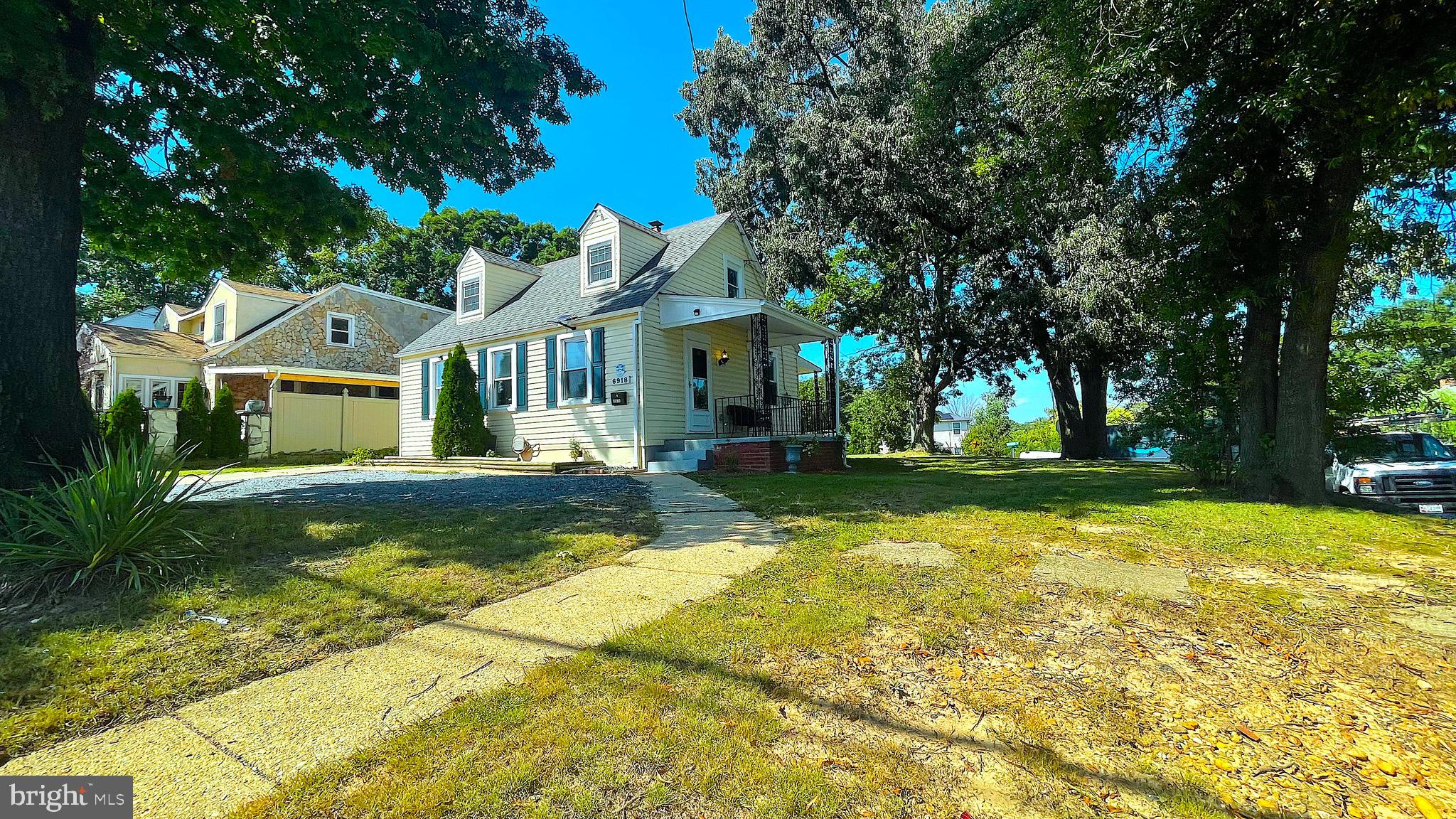 6918 Annapolis Road Hyattsville, MD 20784 - Photo 2 of 34