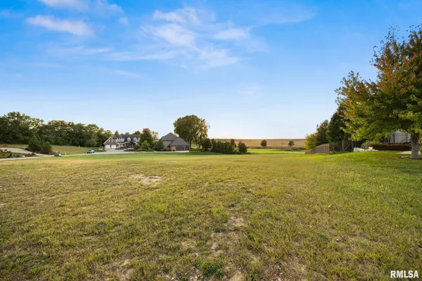 $125,000 | 2218 West Augusta Drive, Dunlap, IL 61525