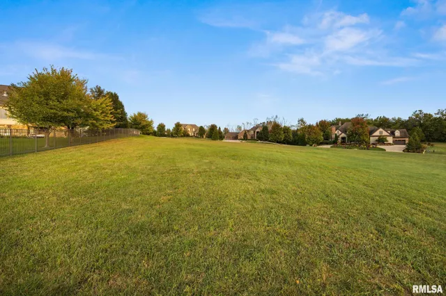 $125,000 | 2218 West Augusta Drive, Dunlap, IL 61525