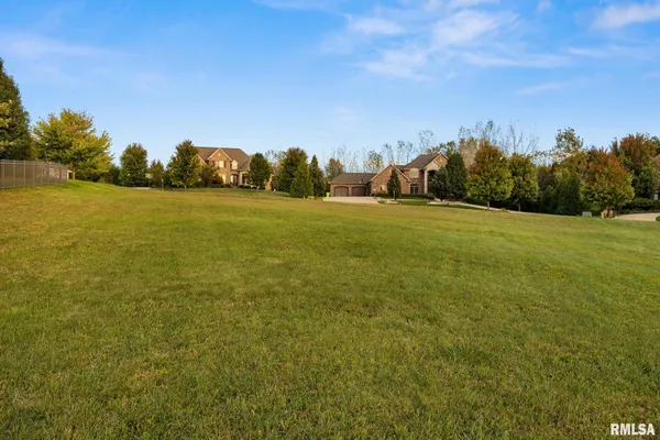 $125,000 | 2218 West Augusta Drive, Dunlap, IL 61525