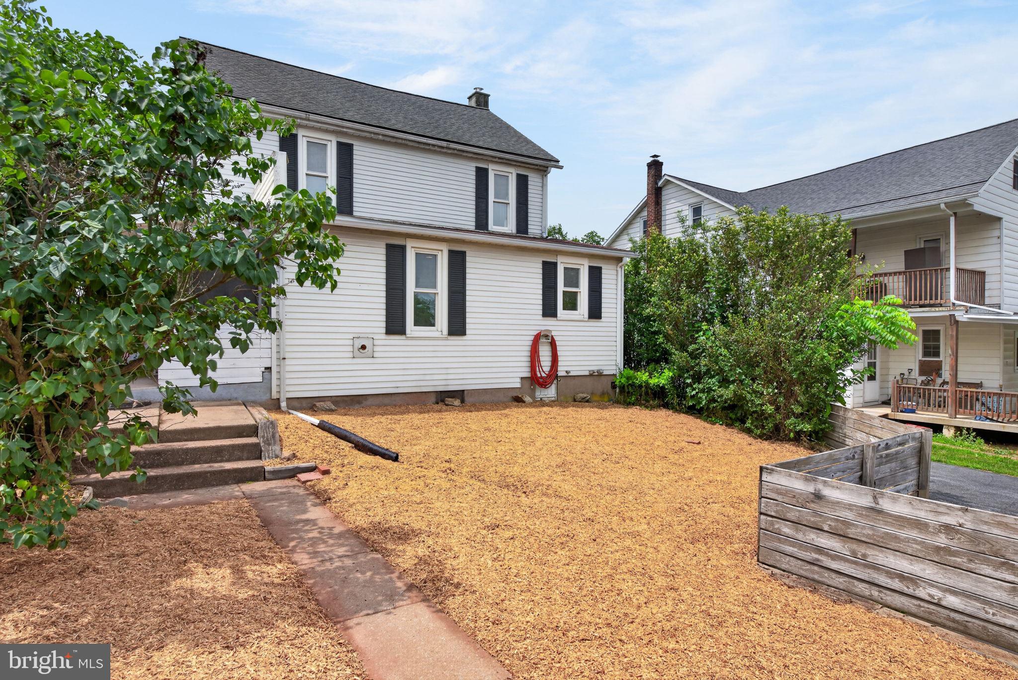 990 Maple Street Lititz, PA 17543 - Photo 35 of 37