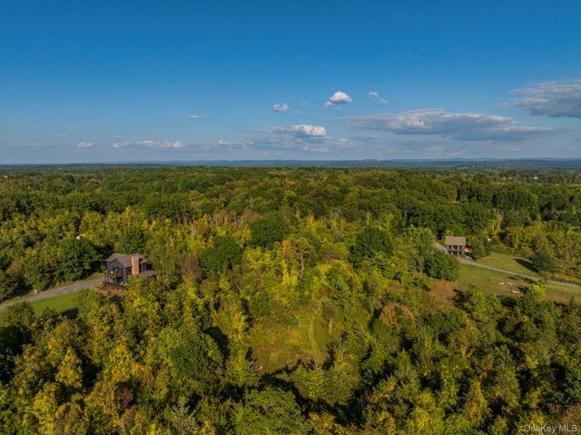 $5,600,000 | 249 Old Saw Mill Road, Germantown, NY 12526