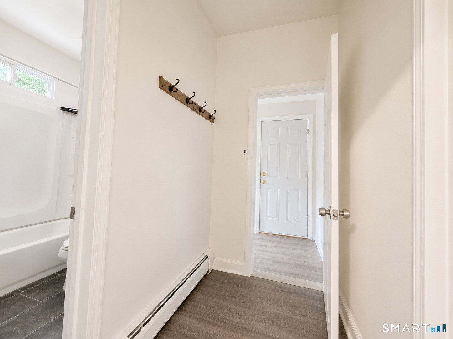 3 Spring Hill Avenue Norwalk, CT 06850 - Photo 12 of 23