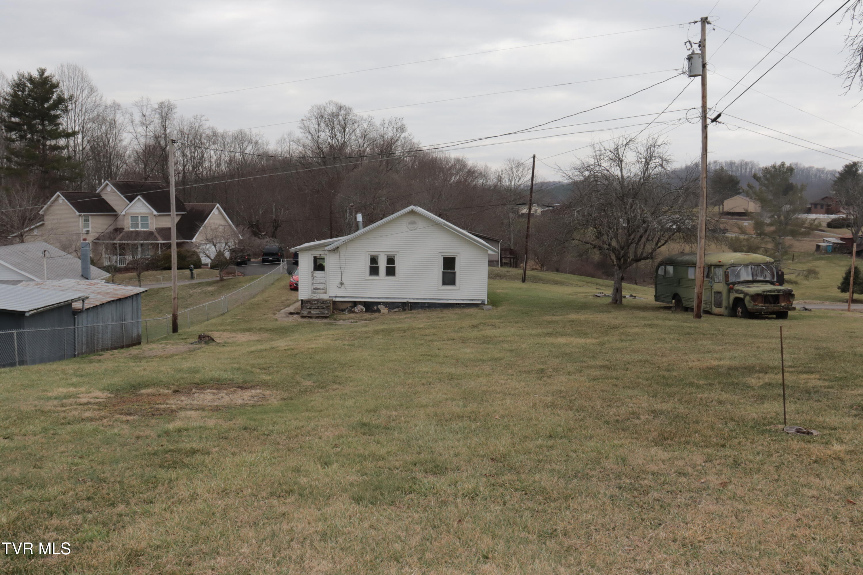 865 Baker Ridge Road Clintwood, VA 24228 - Photo 12 of 39 IMG_9155