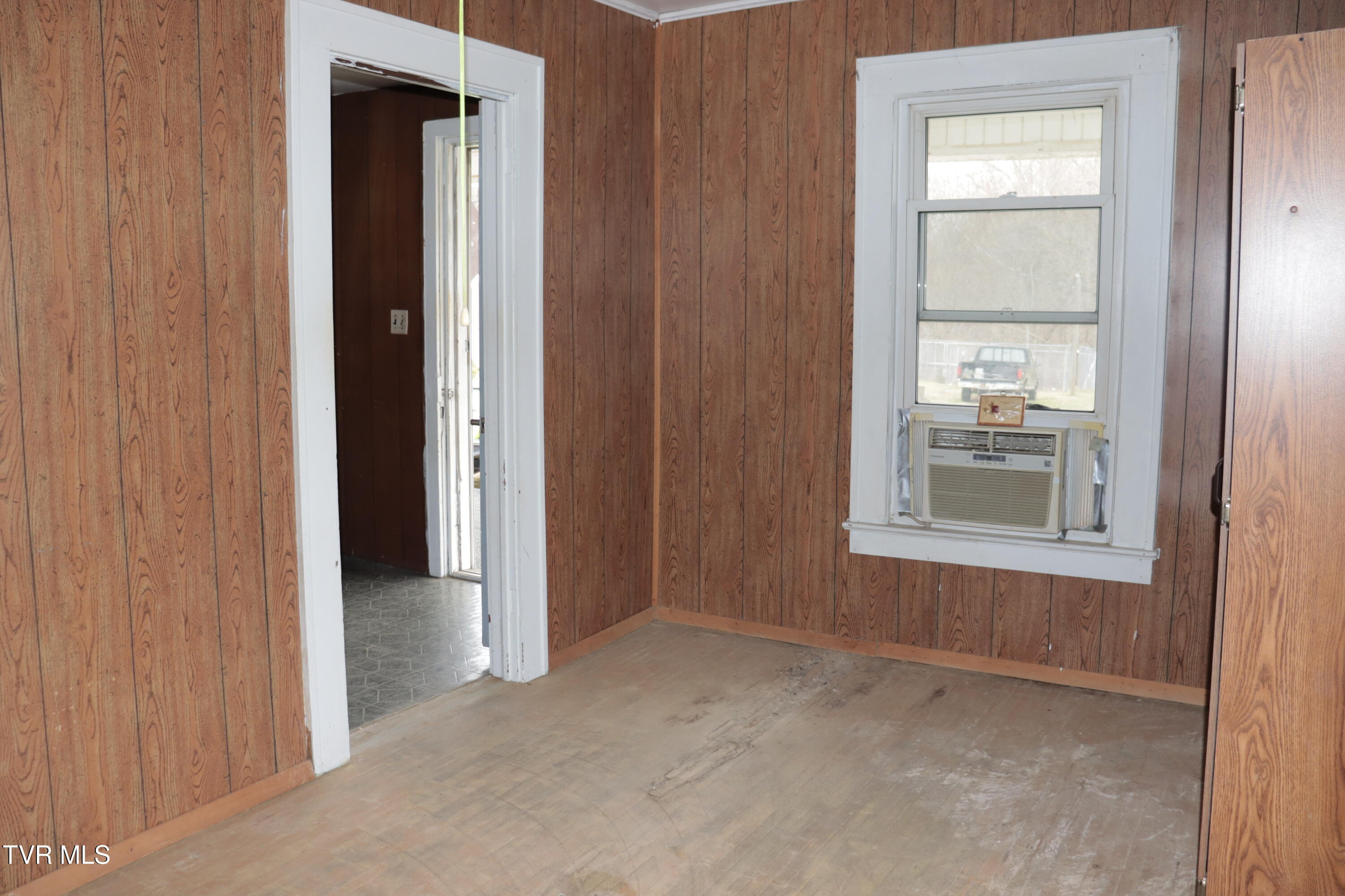 865 Baker Ridge Road Clintwood, VA 24228 - Photo 32 of 39 IMG_9132