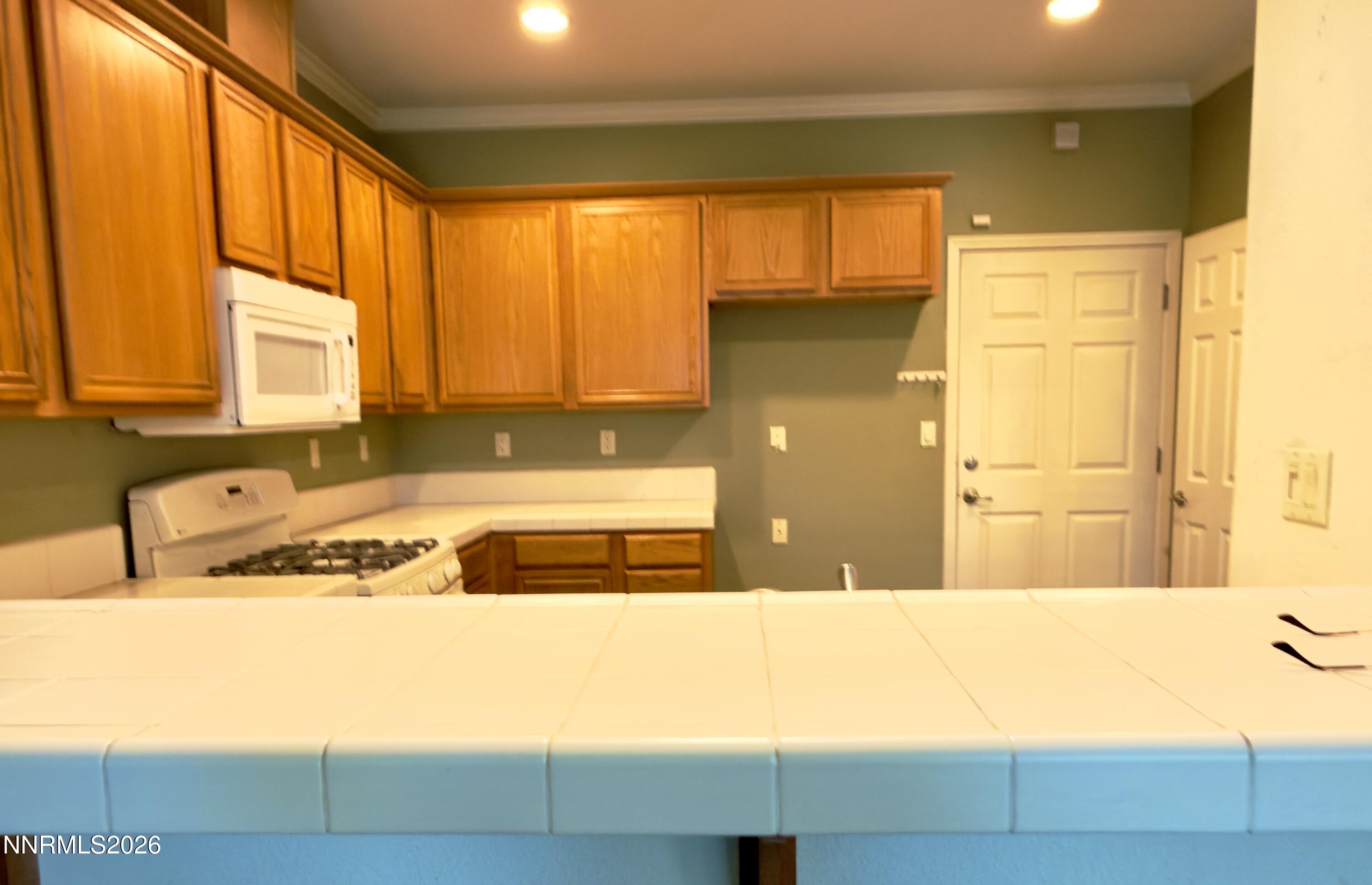 11015 Lamour Lane Reno, NV 89521 - Photo 6 of 21 IMG_3206