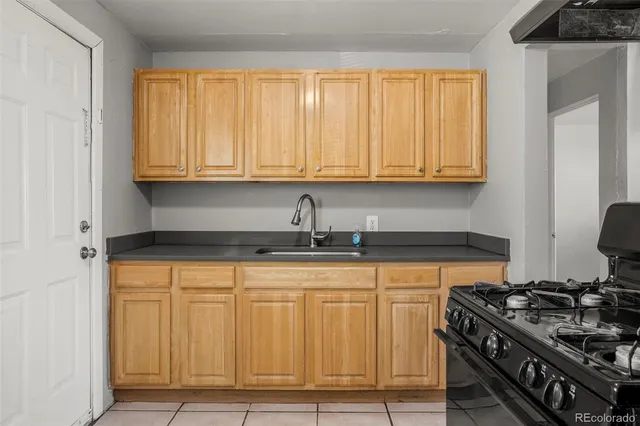 $687,500 | 1175 Akron Street, Aurora, CO 80010