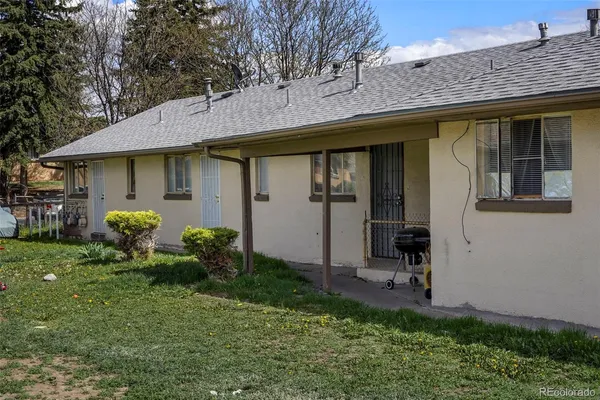 $687,500 | 1175 Akron Street, Aurora, CO 80010