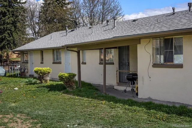 $687,500 | 1175 Akron Street, Aurora, CO 80010