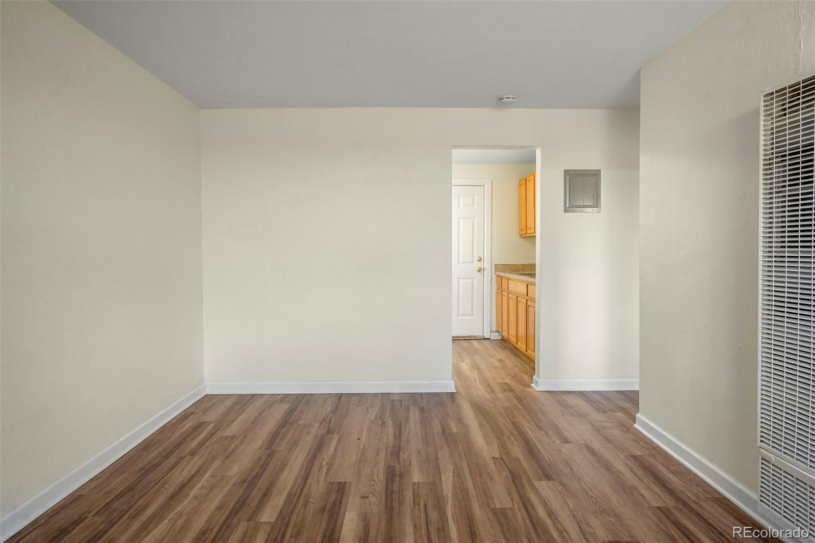 1175 Akron Street Aurora, CO 80010 - Photo 6 of 13