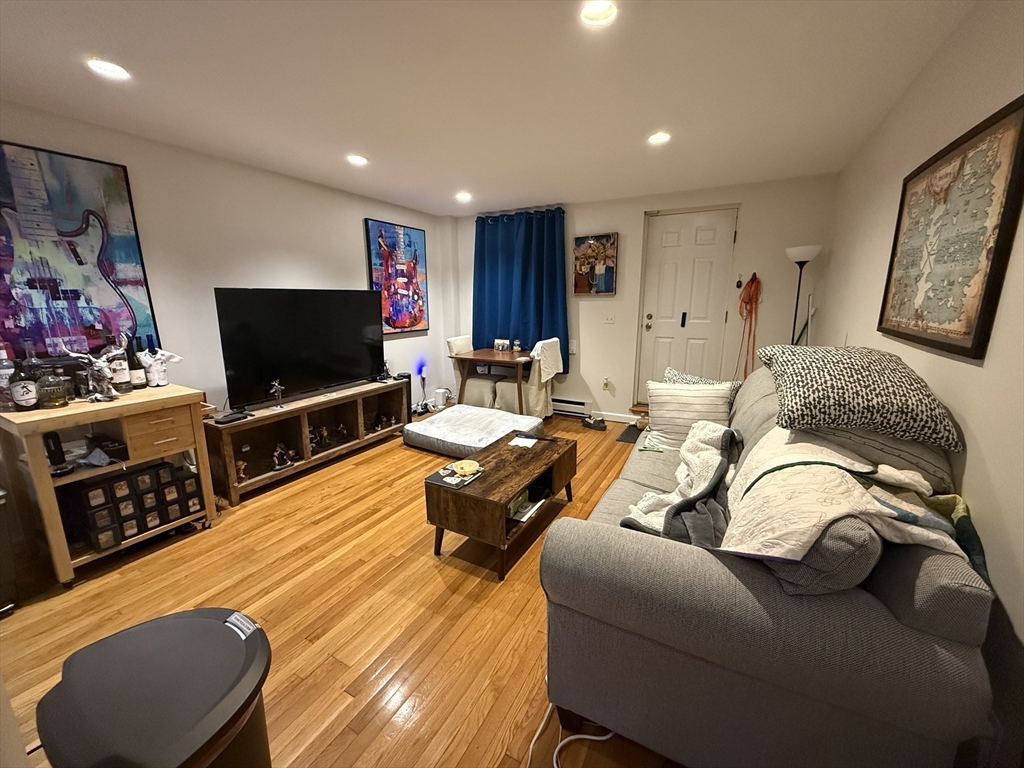 18-20 East Springfield Street, Unit 1 Boston, MA 02118 - Photo 6 of 14