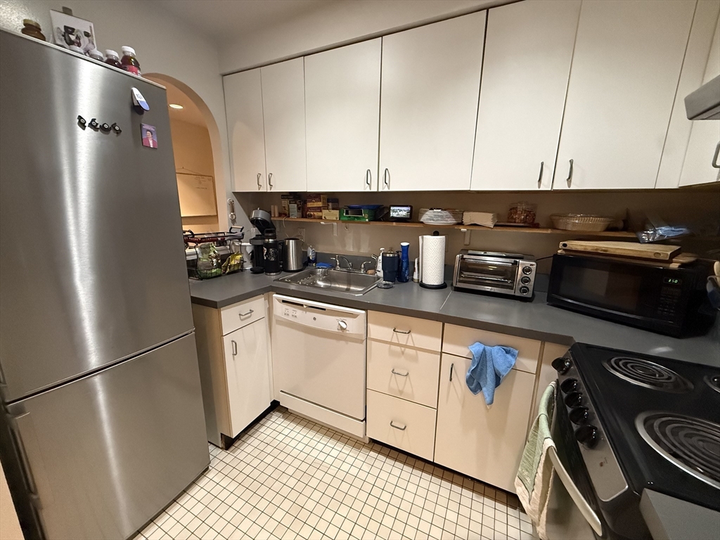 18-20 East Springfield Street, Unit 1 Boston, MA 02118 - Photo 9 of 14