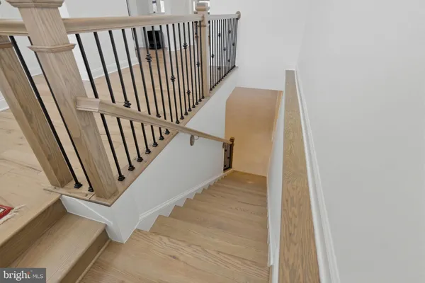 $879,900 | 121 Milkweed Drive, White Post, VA 22663
