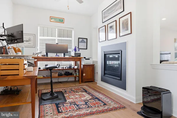 $879,900 | 121 Milkweed Drive, White Post, VA 22663