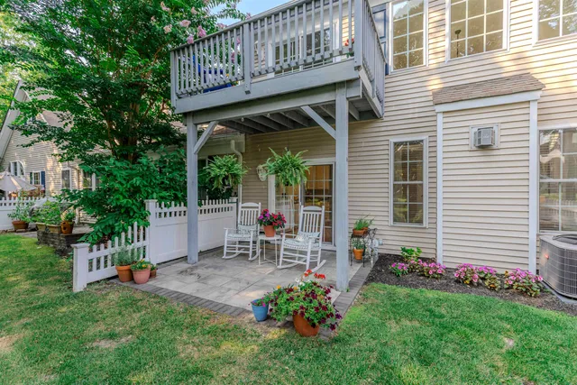 a view of outdoor space yard and patio