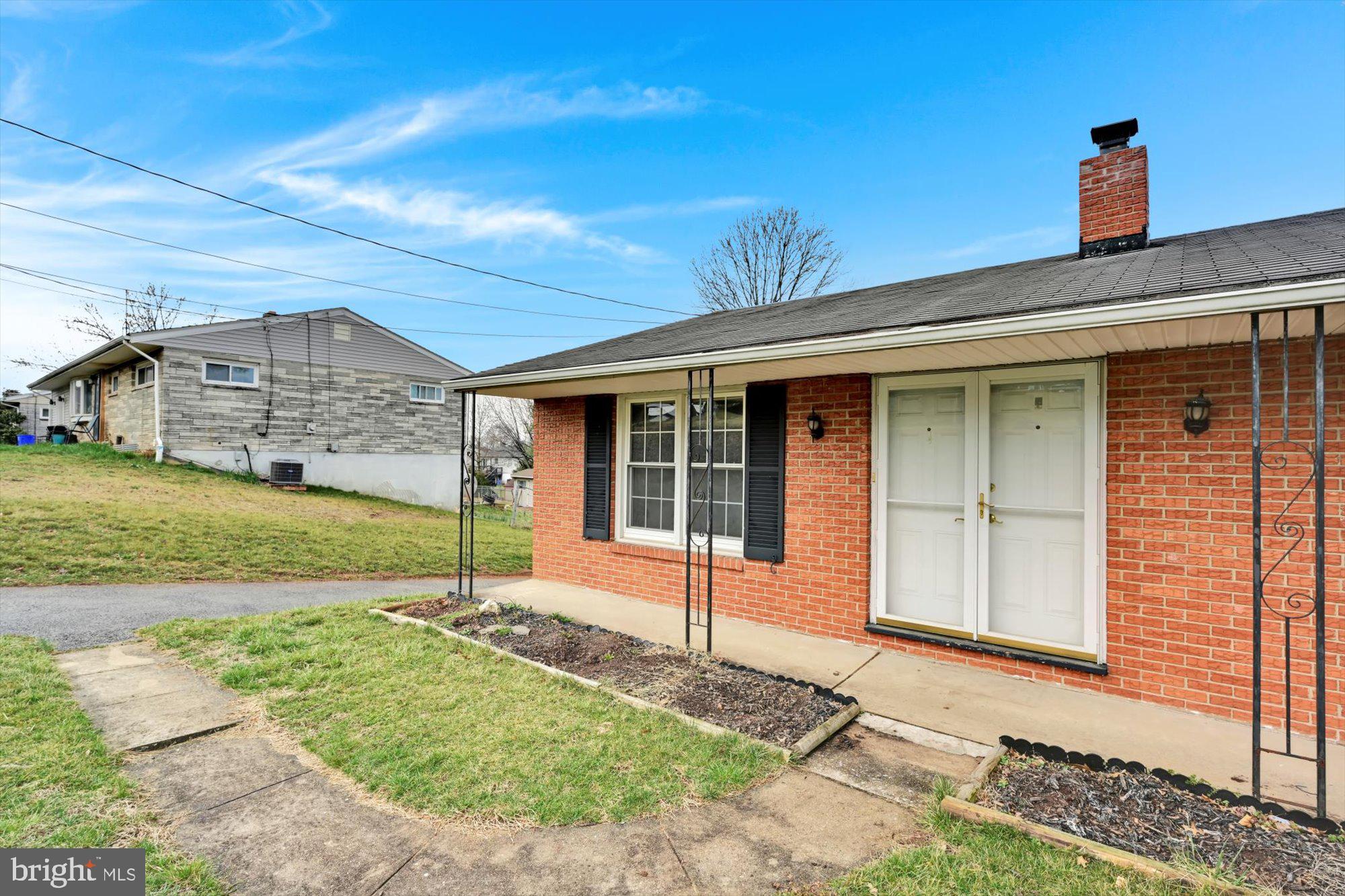 2449 Loucks Road York, PA 17408 - Photo 4 of 26 Gallery Image 4