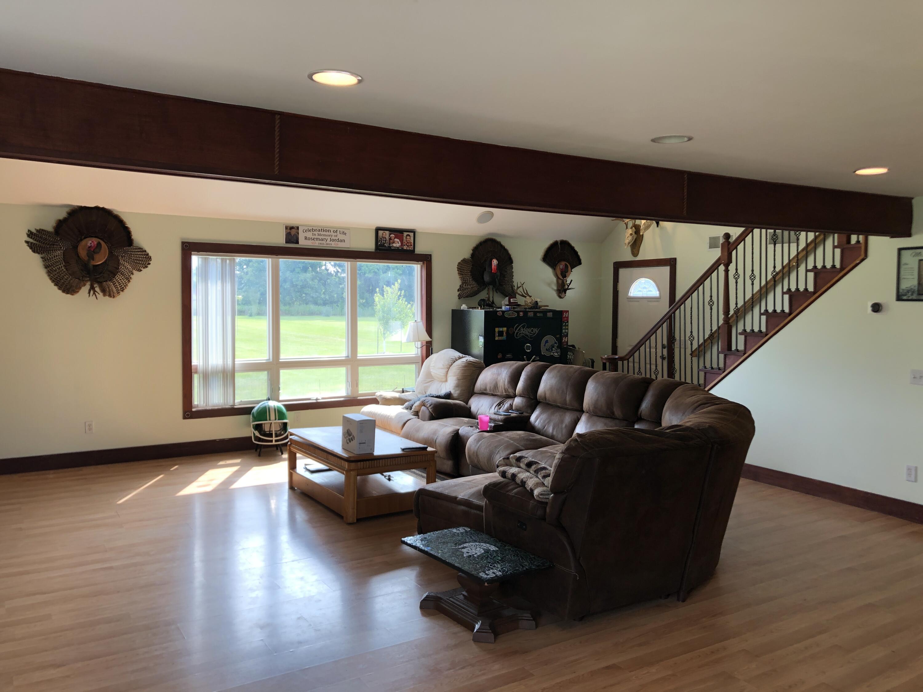11951 Rathbon Road Byron, MI 48418 - Photo 36 of 70 IMG_8810