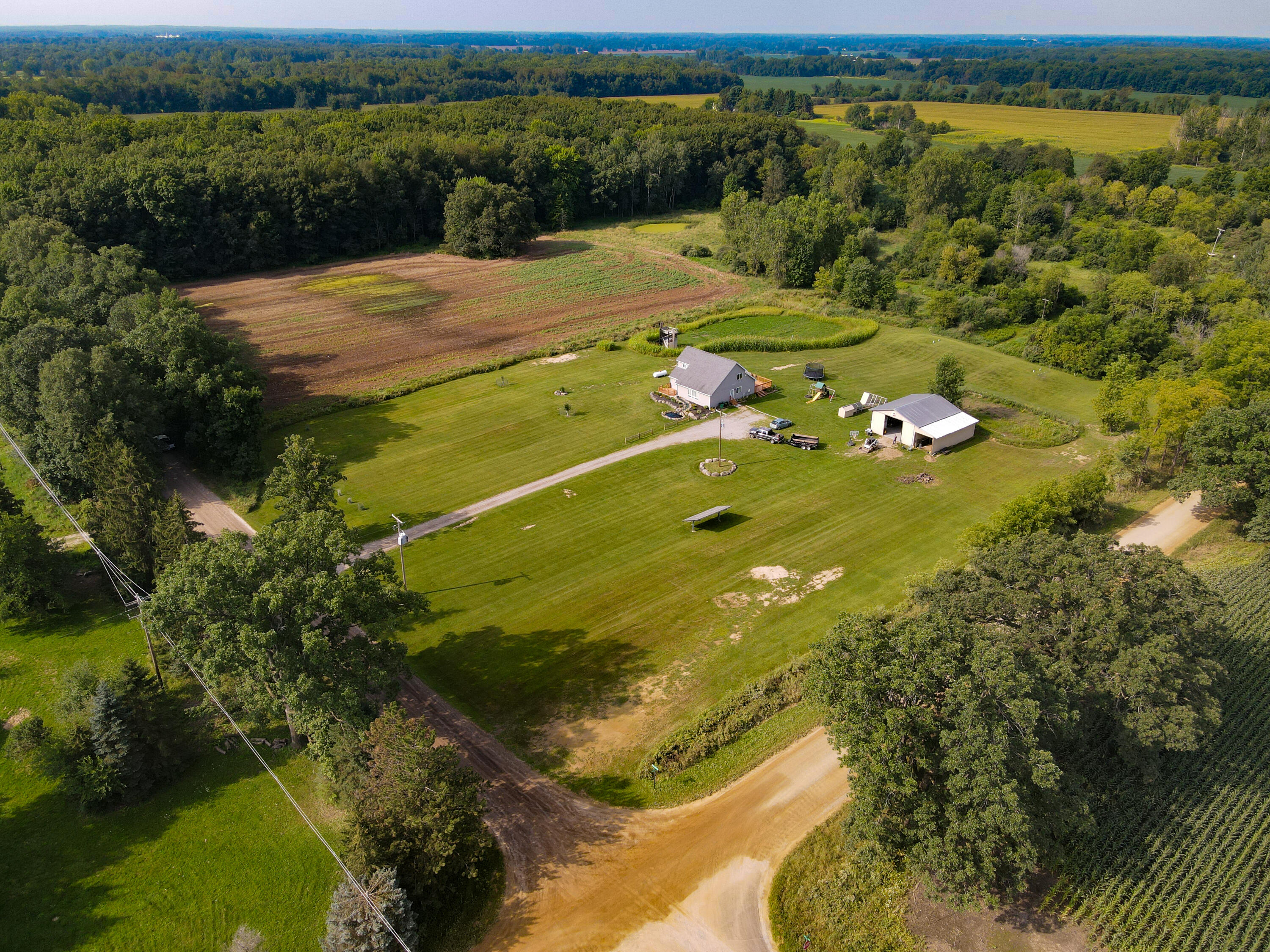 11951 Rathbon Road Byron, MI 48418 - Photo 5 of 70 DJI_0549 (1)