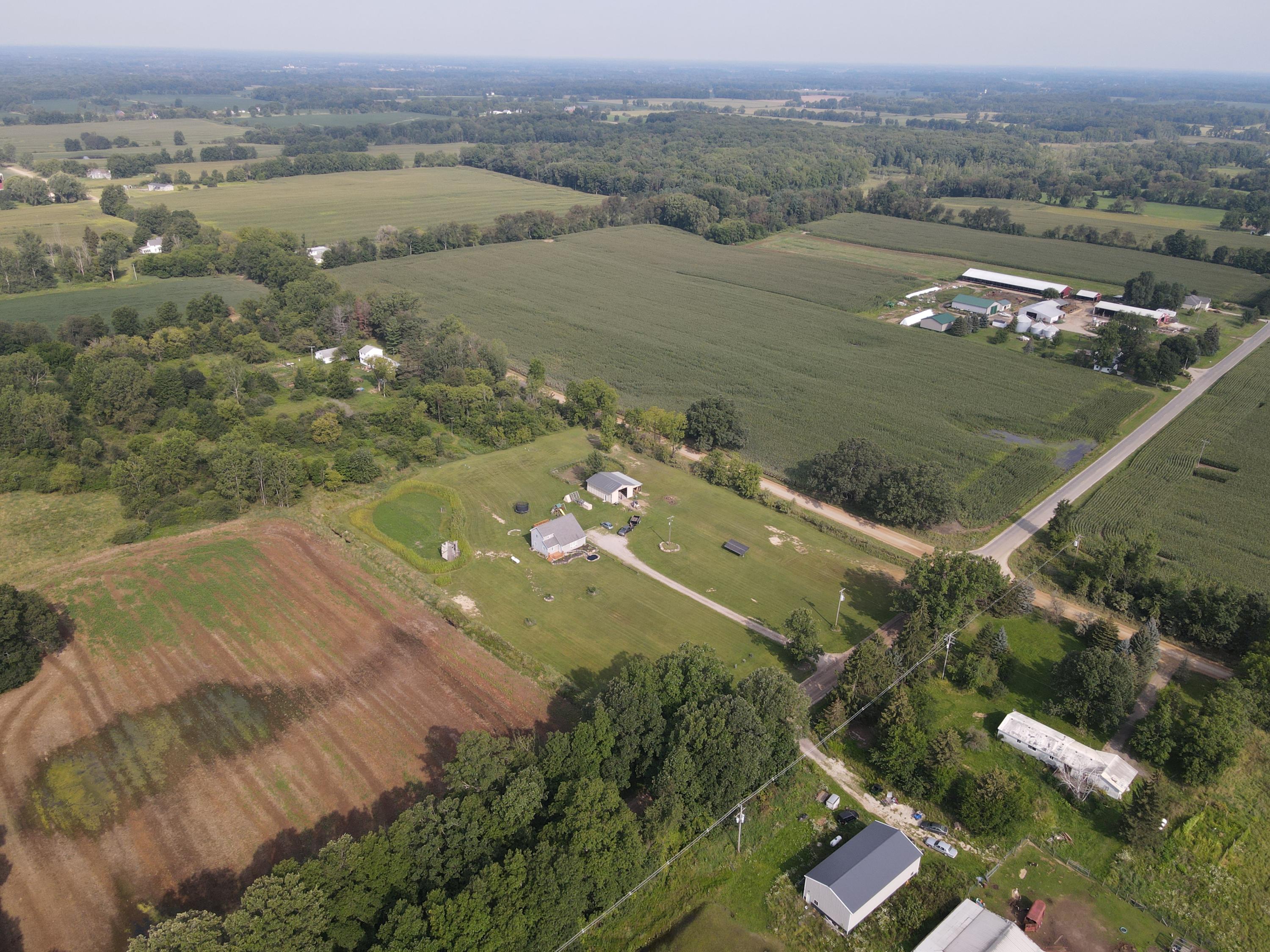 11951 Rathbon Road Byron, MI 48418 - Photo 8 of 70 DJI_0552