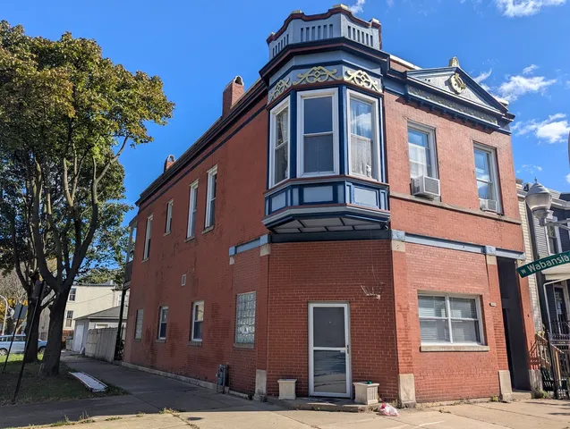 $669,000 | 1657 North Monticello Avenue, Chicago, IL 60647