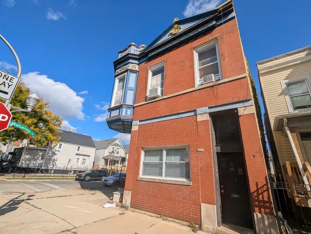 $669,000 | 1657 North Monticello Avenue, Chicago, IL 60647