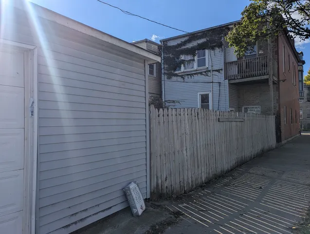 $669,000 | 1657 North Monticello Avenue, Chicago, IL 60647