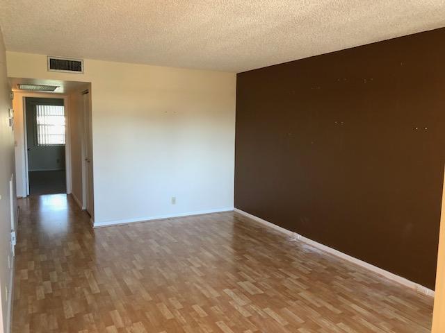 3027 Hythe B, Unit 3027 Boca Raton, FL 33434 - Photo 5 of 10 IMG_0038 (1)
