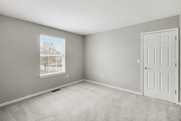 $2,600 | 41785 Mitchell Road, Novi, MI 48377