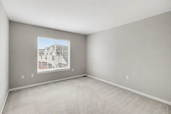 $2,600 | 41785 Mitchell Road, Novi, MI 48377