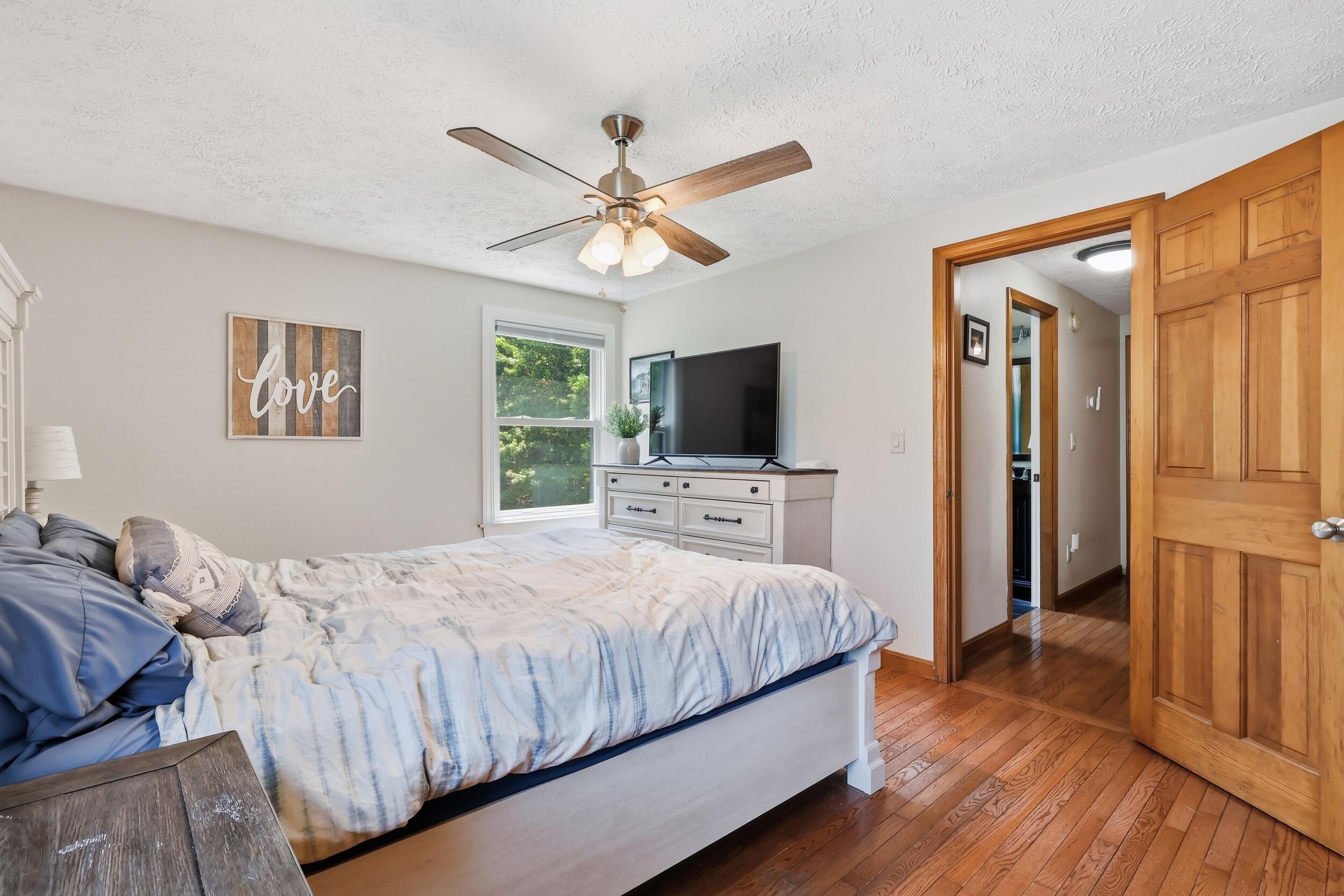 36 South & V Lane Augusta, ME 04330 - Photo 29 of 81 31_breauxmediaco_019