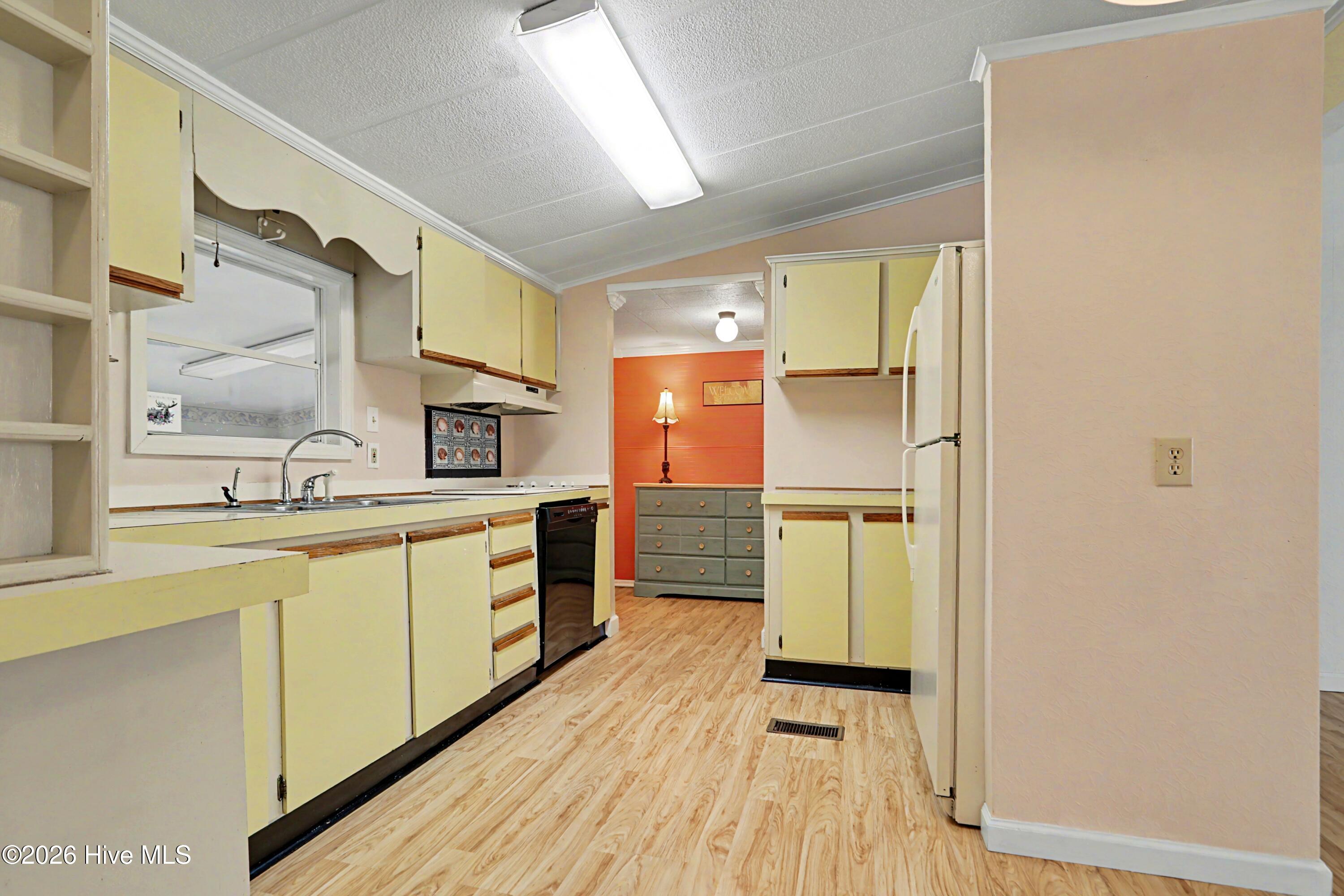 808 Wimberley Road Southport, NC 28461 - Photo 10 of 50 HewittProductions24