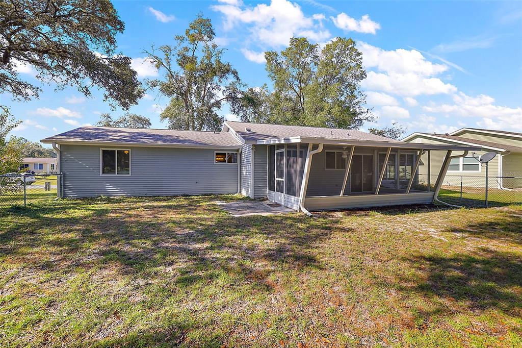 11471 Southwest 84th Court Road Ocala, FL 34481 - Photo 6 of 28 Gallery Image 6
