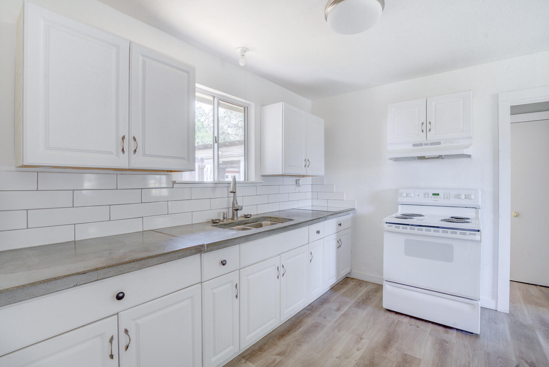 18774 Gas Point Road Cottonwood, CA 96022 - Photo 4 of 55 GasPointRd-6
