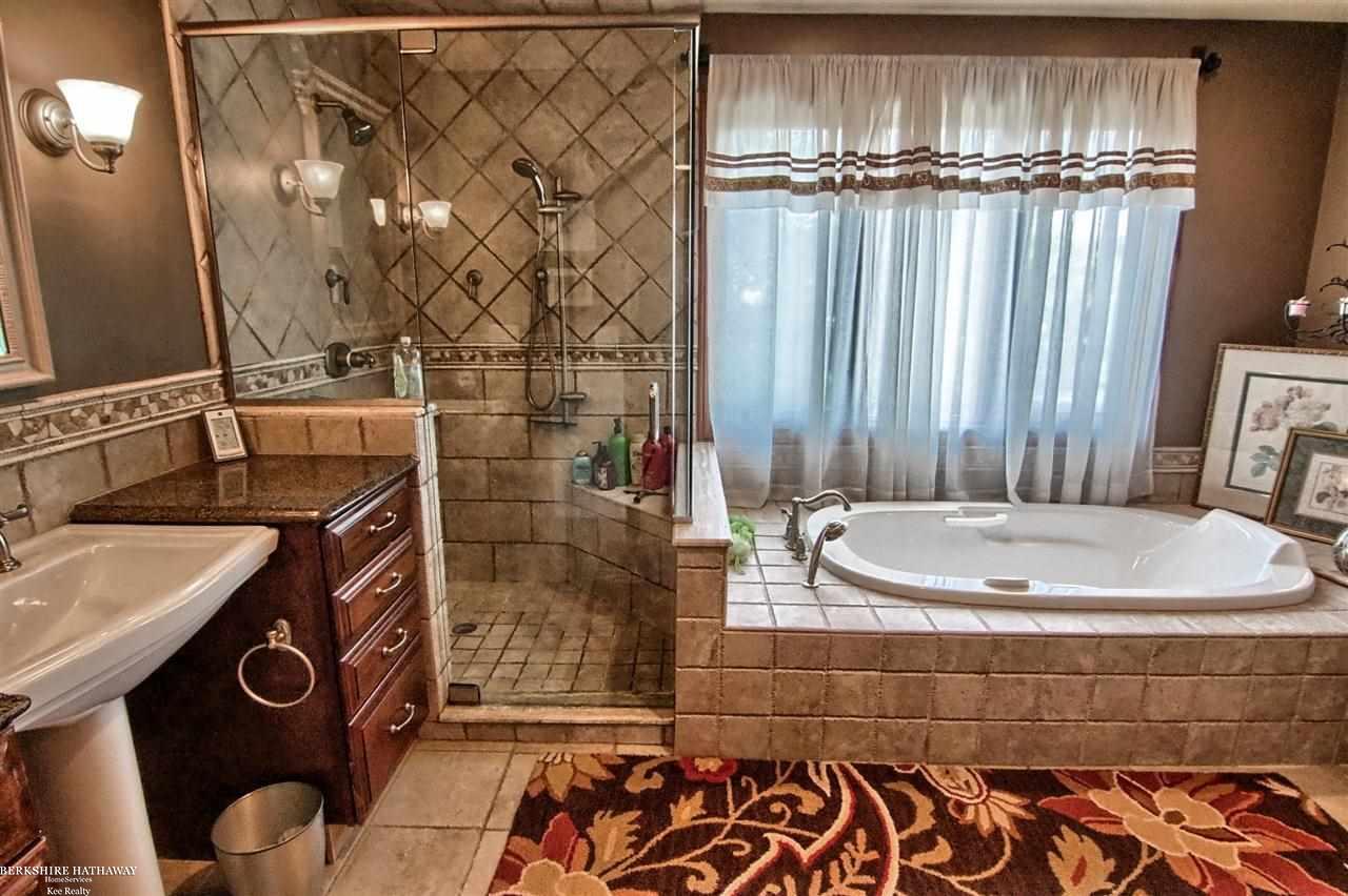 1749 Old Homestead Drive Rochester Hills, MI 48306 - Photo 30 of 43