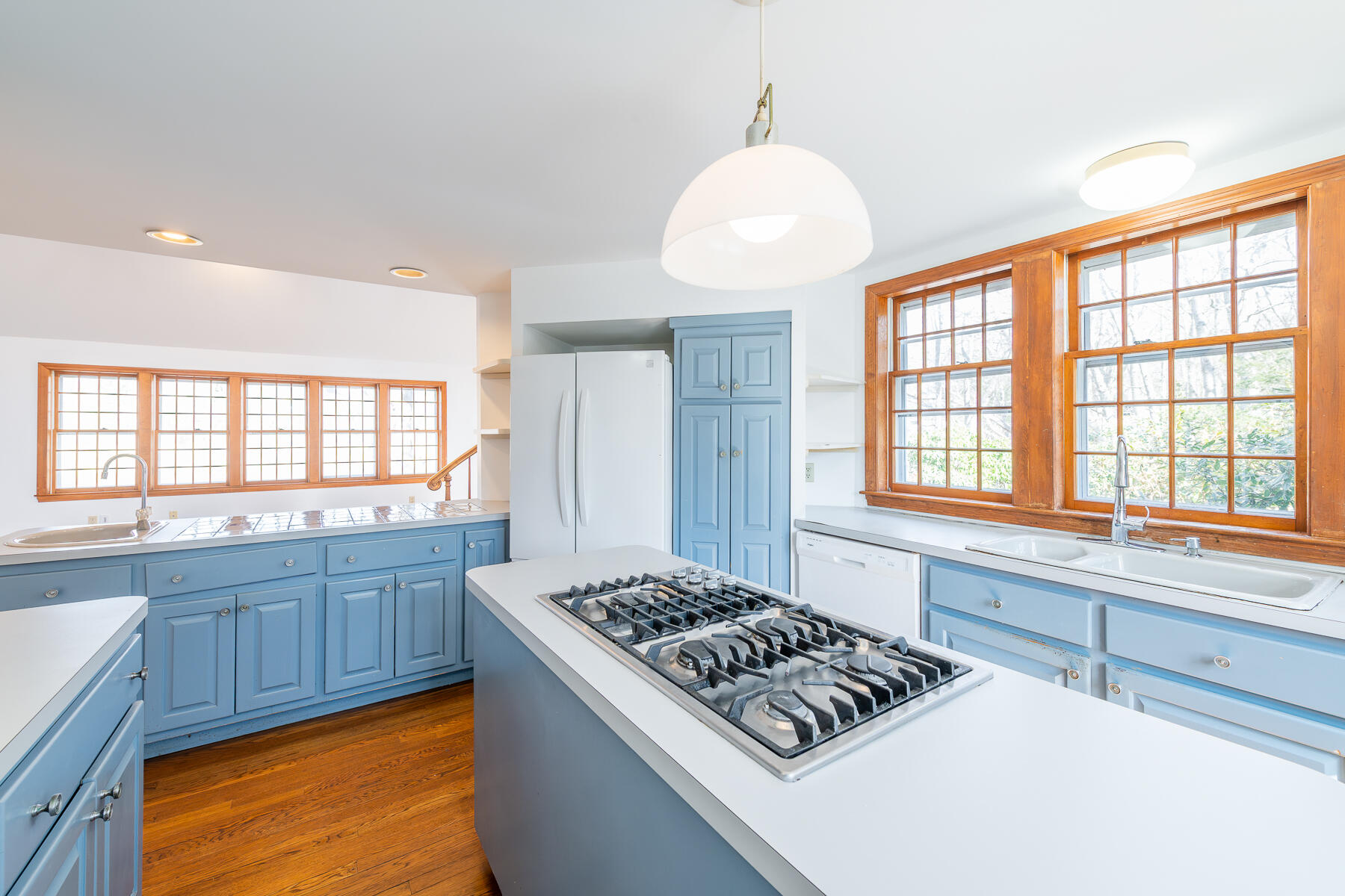 72 Loop Road Falmouth, MA 02540 - Photo 19 of 55 72 Loop Rd-304