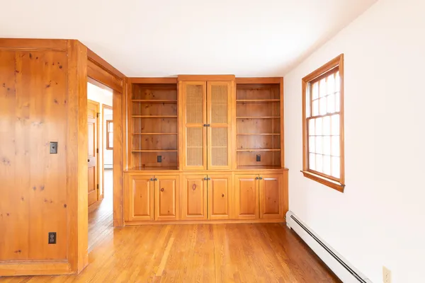 $1,750,000 | 72 Loop Road, Falmouth, MA 02540