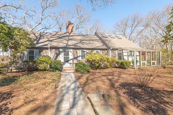 $1,750,000 | 72 Loop Road, Falmouth, MA 02540
